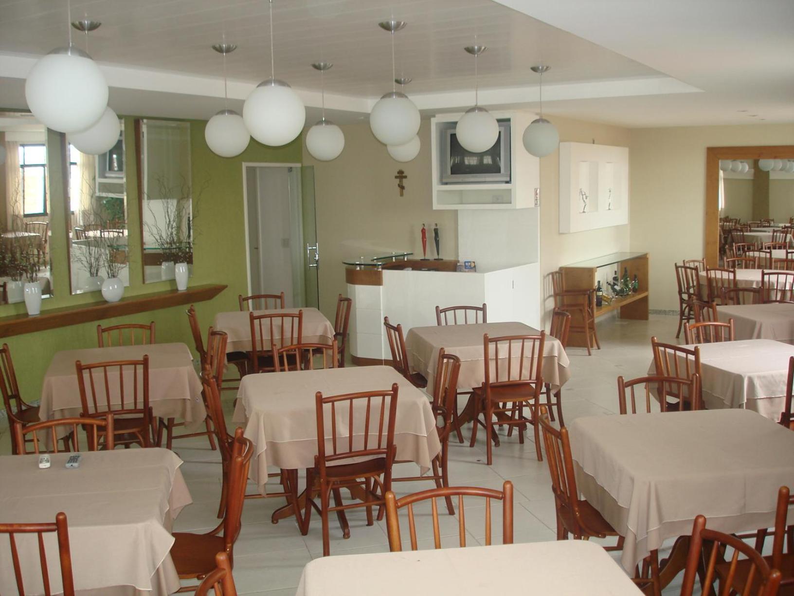 Hotel Linhatur Linhares Kültér fotó